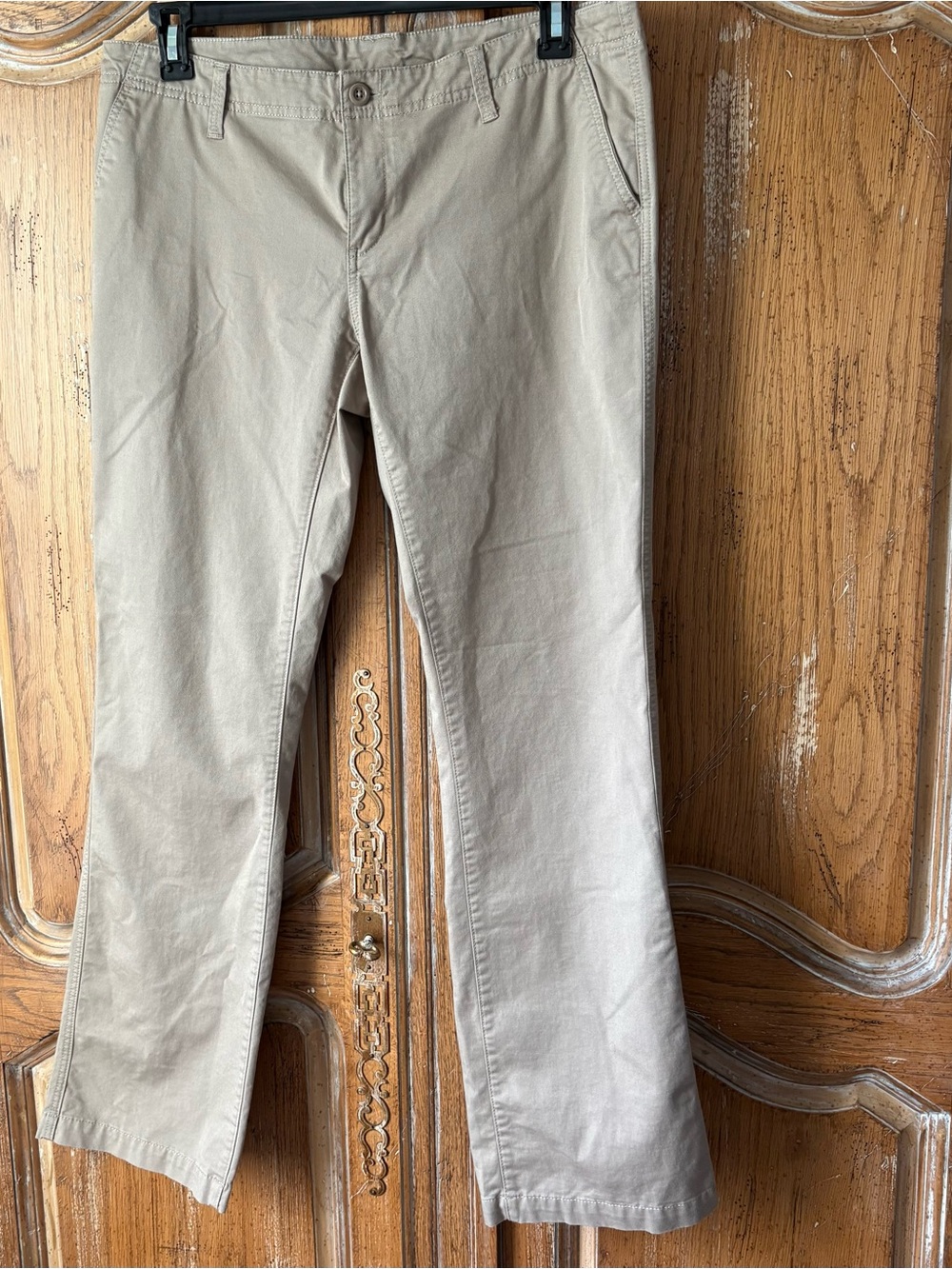 The North Face Women's hiking Straight Leg in Beige size 14
